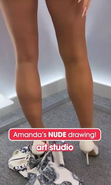 Daring Amanda Holden Strips Naked Before Colleagues In Studios For A