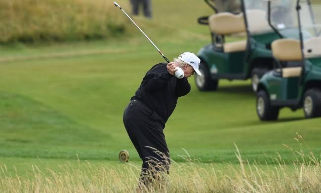 Donald Trump Takes VERY Bad Swing And Sends Ball Flying Off-course ...