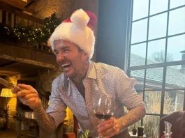 David Beckham Gets Into The Festive Spirit At His Lavish £6million Cotswold Mansion