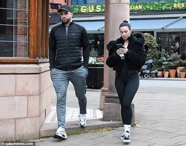 Kyle Walker has MET baby daughter he fathered with Lauryn Goodman for ...