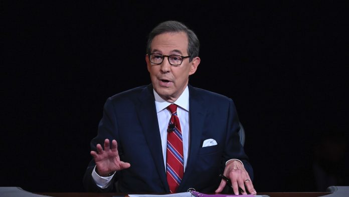 Chris Wallace Rips Tucker Carlson Over Putin Interview Saying Former Fox News Colleague Is Worse Than A 'Useful Idiot'