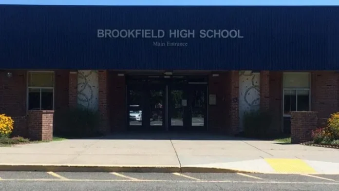 Teens Rip Down Tampon Dispenser In BOYS Bathroom At Connecticut High School (video)