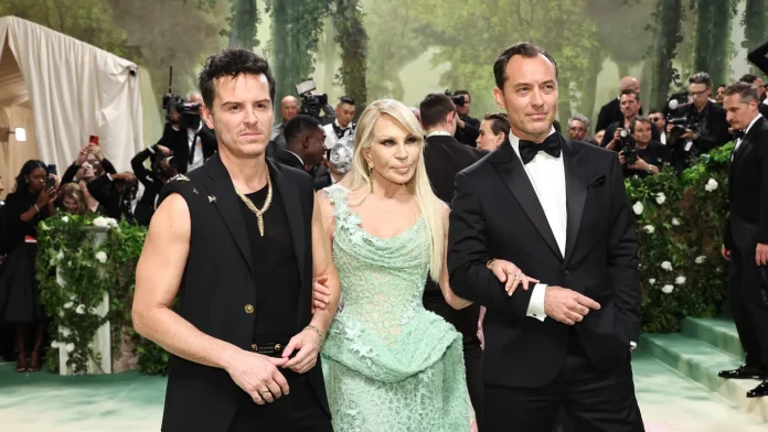 Andrew Scott Making A Fashion Statement In A Sleeveless Blazer Embellished With Gold Insects, While He And The Dapper Jude Law Led The Male Stars At Met Gala Event