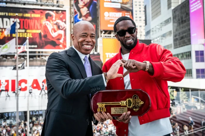 Diddy Returns Key To The City Of New York After Requested Return